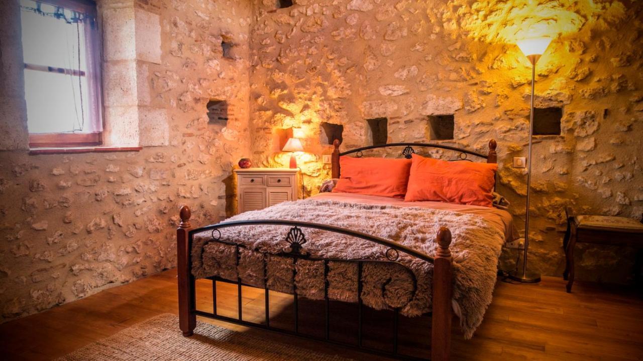 Chateau Reys Creon-d'Armagnac Bagian luar foto